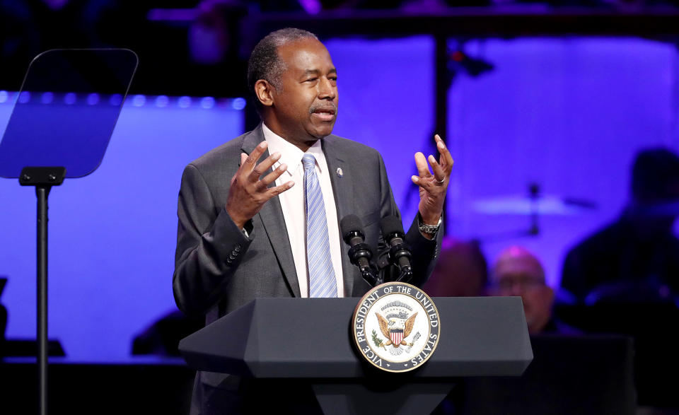 Image: Ben Carson (Tony Gutierrez / AP)