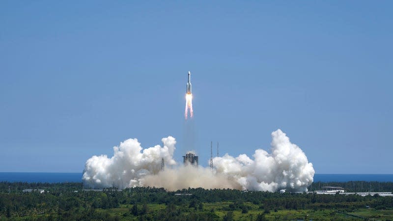 The launch of Long March 5B on July 24, 2022. 