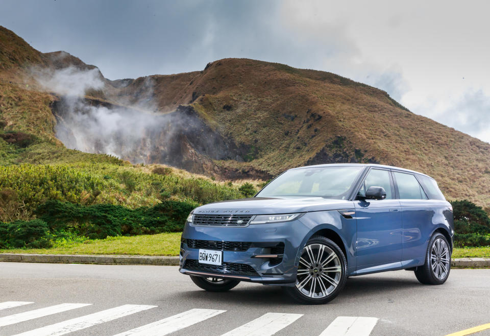 LAND ROVER Range Rover Sport D300 Dynamic SE