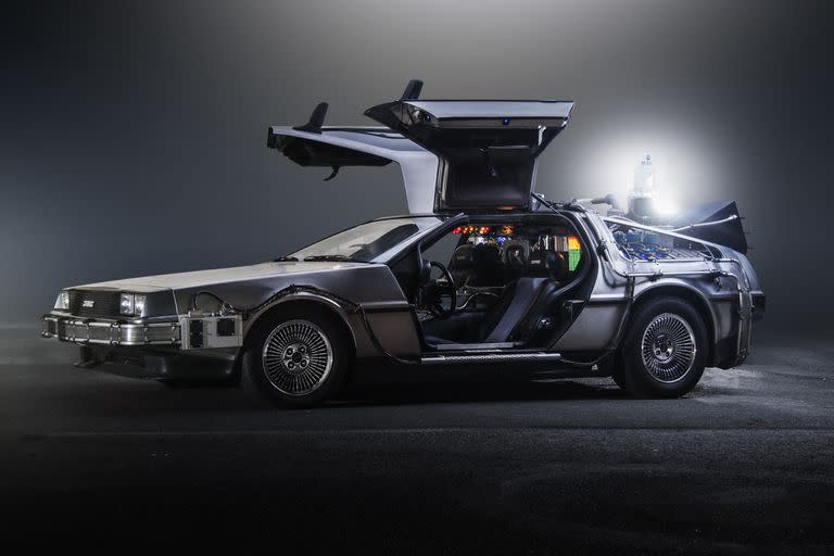 El retorno del mítico auto de la saga de Volver al futuro, el DeLorean DMC-12, podría estar más cerca de concretarse. El proyecto, que lleva años sin ver la luz, recibió un guiño en los últimos días para poder resucitar como un vehículo eléctrico