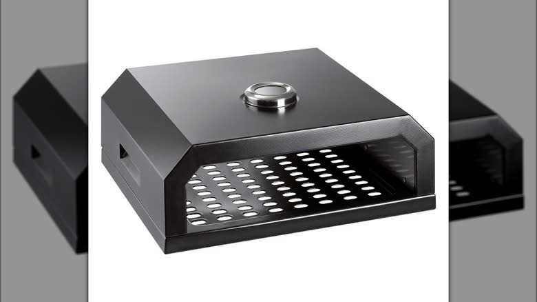 Grill top pizza oven