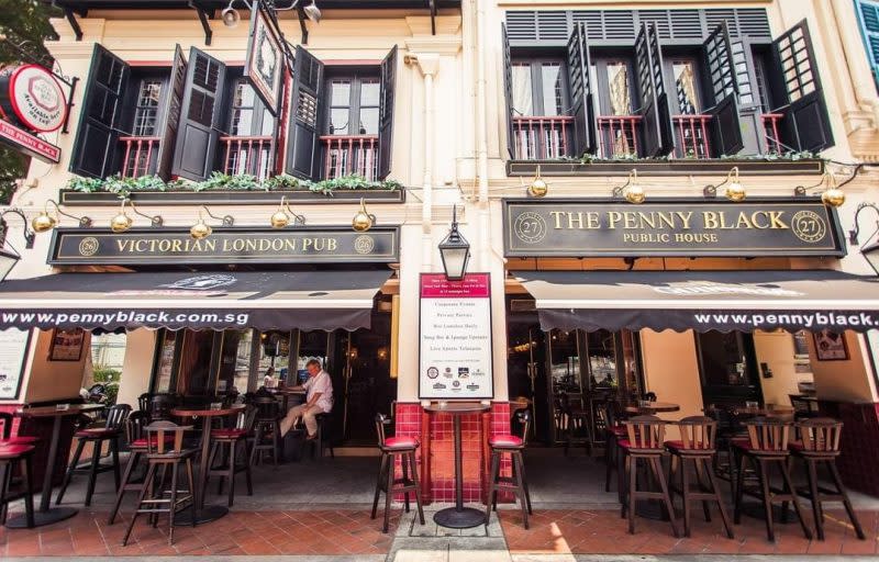 old school pubs - the penny black exterior