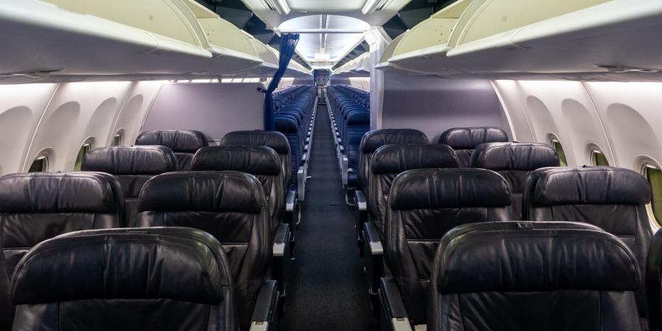 bulkhead seats on plane