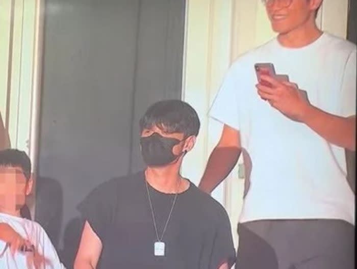 Li was seen in his VIP box at Rainie's concert