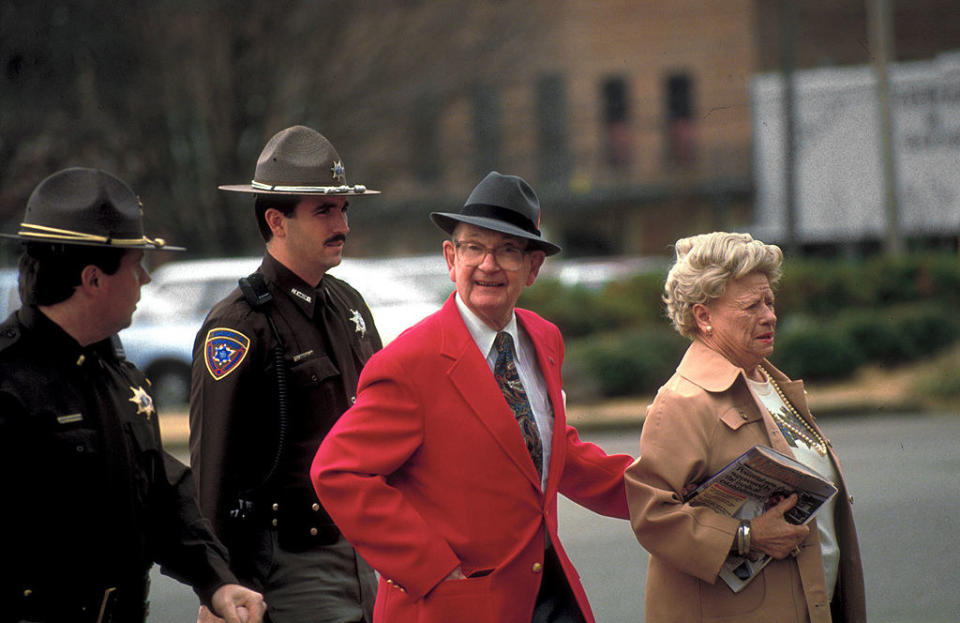 Byron Beckwith & wife to court during white supremacist's 3rd trial