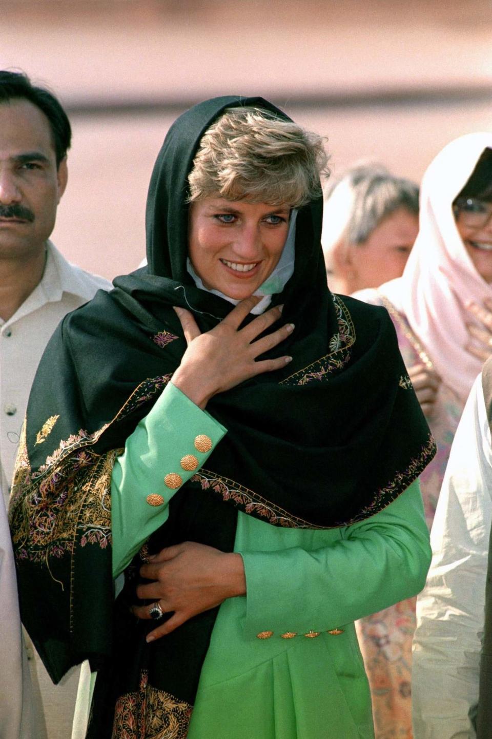 The Princess of Wales during her visit to the Badshahi Mosque in 1991