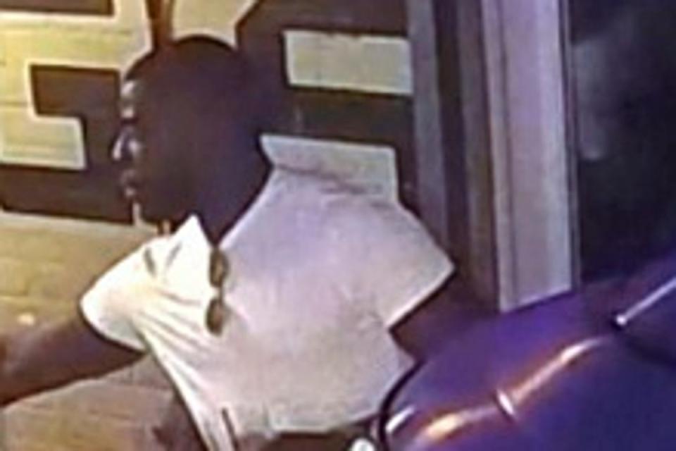 A photo released by the Met Police of a man they want to speak to in relation to an assault in Hackney (Metropolitan Police)
