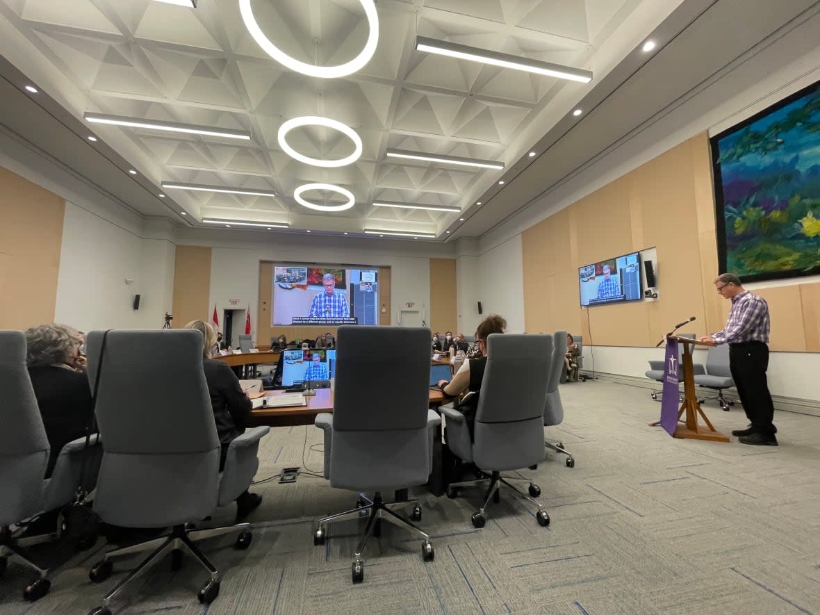 David Baker addressed trustees at the OCDSB meeting on Tuesday night, telling them of the antisemitism faced by his son at Sir Robert Borden High School.  (Avanthika Anand/CBC - image credit)