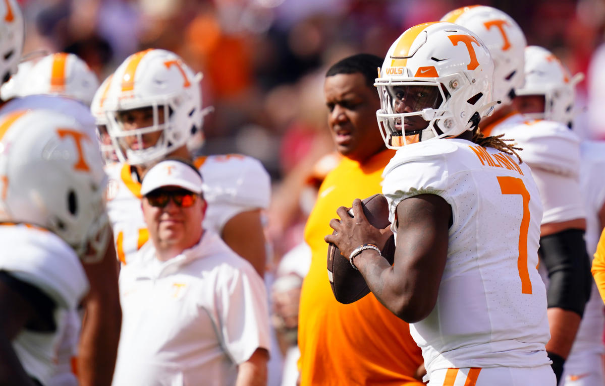 College Football Scores and Updates Tennessee vs. Alabama, Texas vs