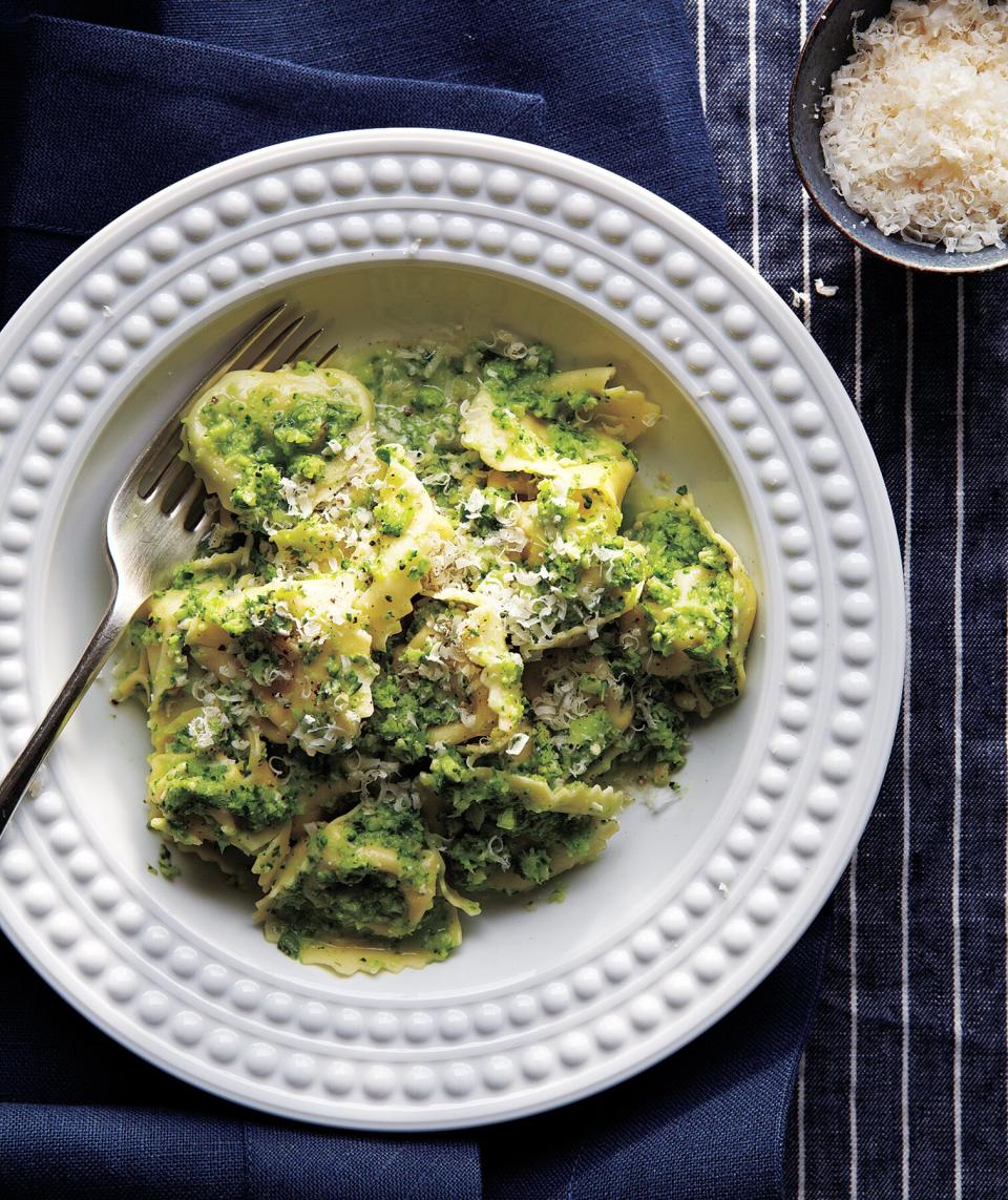 Tortellini With Broccoli Pesto