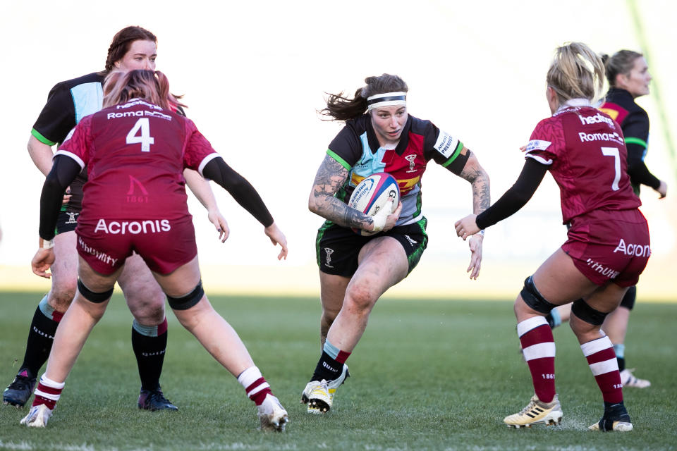 Jade Konkel-Roberts in action for Harlequins against Sale Sharks