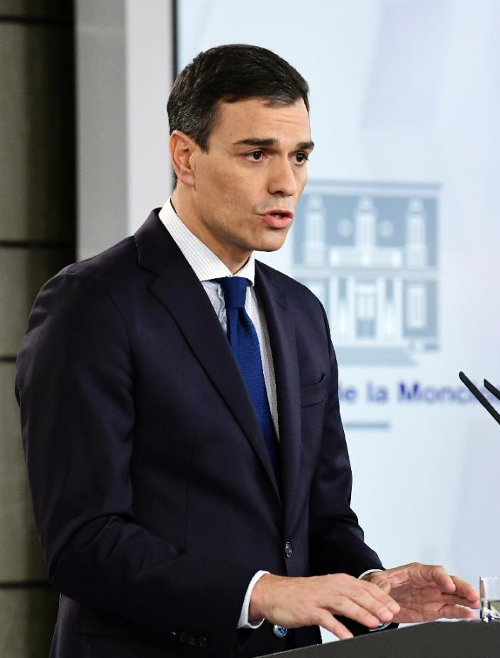 Prime Minister Pedro Sanchez has made the question of what do with Franco's remains a priority of his minority government (AFP Photo/JAVIER SORIANO)