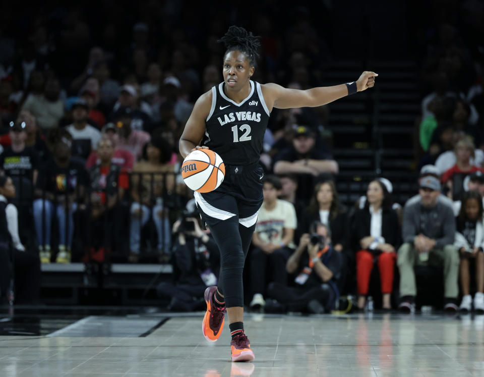 LAS VEGAS, NEVADA - JUNE 19: Chelsea Gray #12 of the Las Vegas Aces brings the ball up the court against the Seattle Storm in the first quarter of their game at Michelob ULTRA Arena on June 19, 2024 in Las Vegas, Nevada. NOTE TO USER: User expressly acknowledges and agrees that, by downloading and or using this photograph, User is consenting to the terms and conditions of the Getty Images License Agreement. (Photo by Ethan Miller/Getty Images)