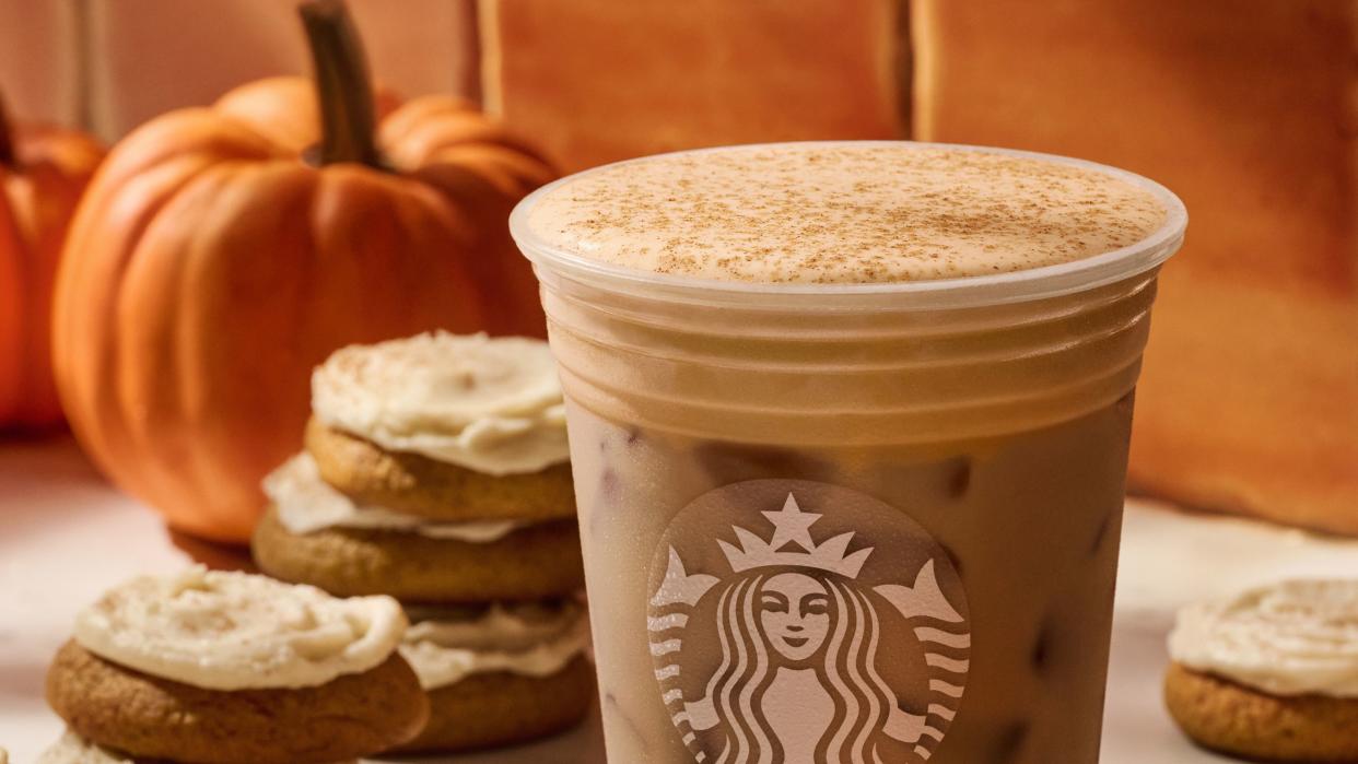 iced pumpkin cream chai tea latte