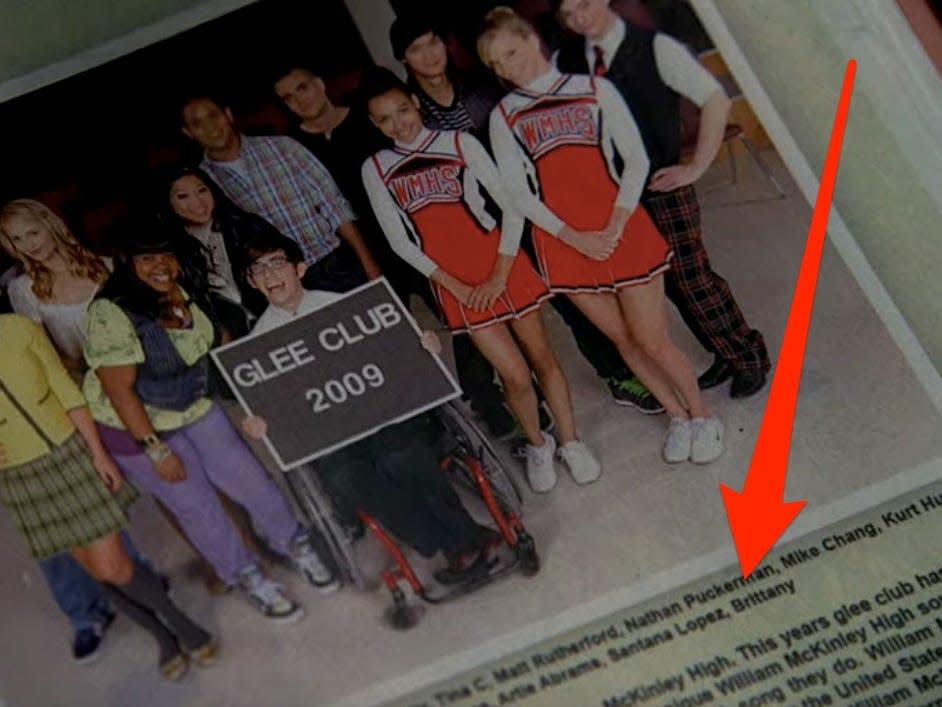 Missing last name in yearbook on "Glee."