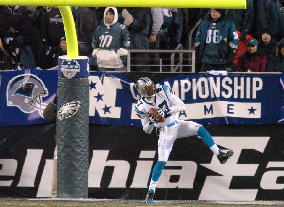 1/18/04: Panthers’ Muhsin Muhammed celebrates in the end zone after a touchdown in the second quarter against the Eagles’ during the NFC Championship played Sunday January 18, 2004 at Lincoln Financial Field in Philadelphia. DAVID T. FOSTER III-STAFF