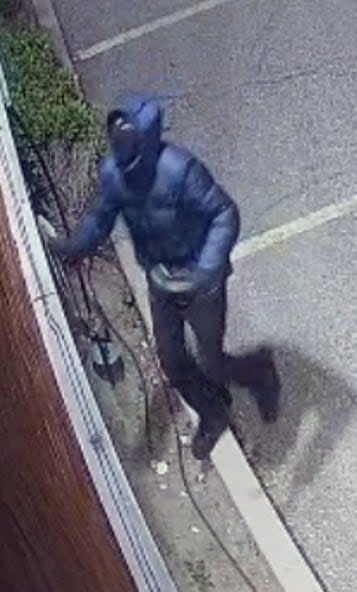 Toronto police released an image of a suspect after a North York synagogue was vandalized early Friday morning. 