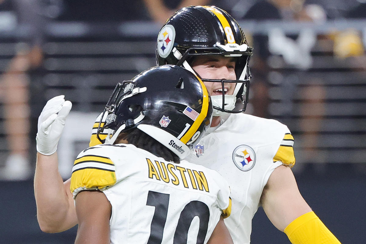 PITTSBURGH, PA - DECEMBER 24: Pittsburgh Steelers quarterback Kenny Pickett  (8) looks to pass during the national football league game between the Las  Vegas Raiders and the Pittsburgh Steelers on December 24