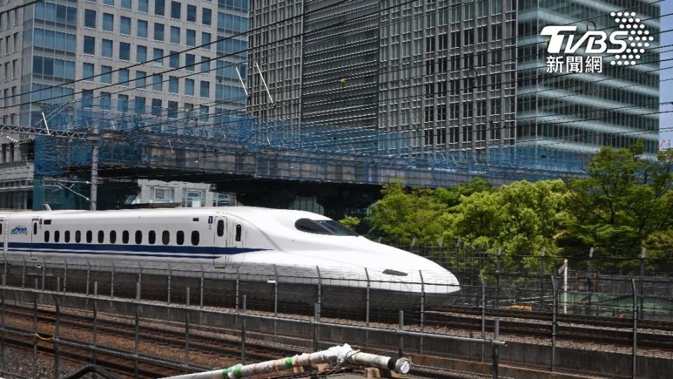 JR東海道新幹線駕駛腹痛跑廁，罔顧乘客安全。（示意圖／達志影像路透社）