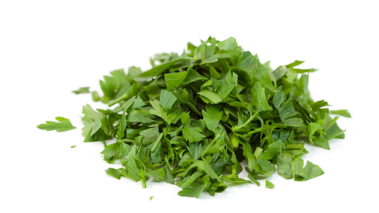 chopped fresh parsley