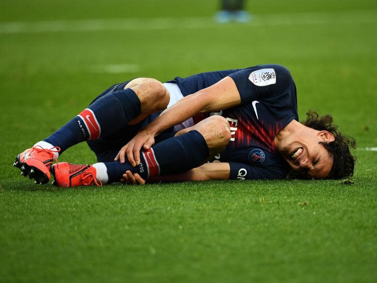 Manchester United news: PSG's Edinson Cavani ruled out of Champions League last-16 tie