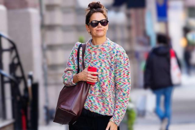 Katie Holmes Keeps Wearing Cozy Sweatpants, and 's Early