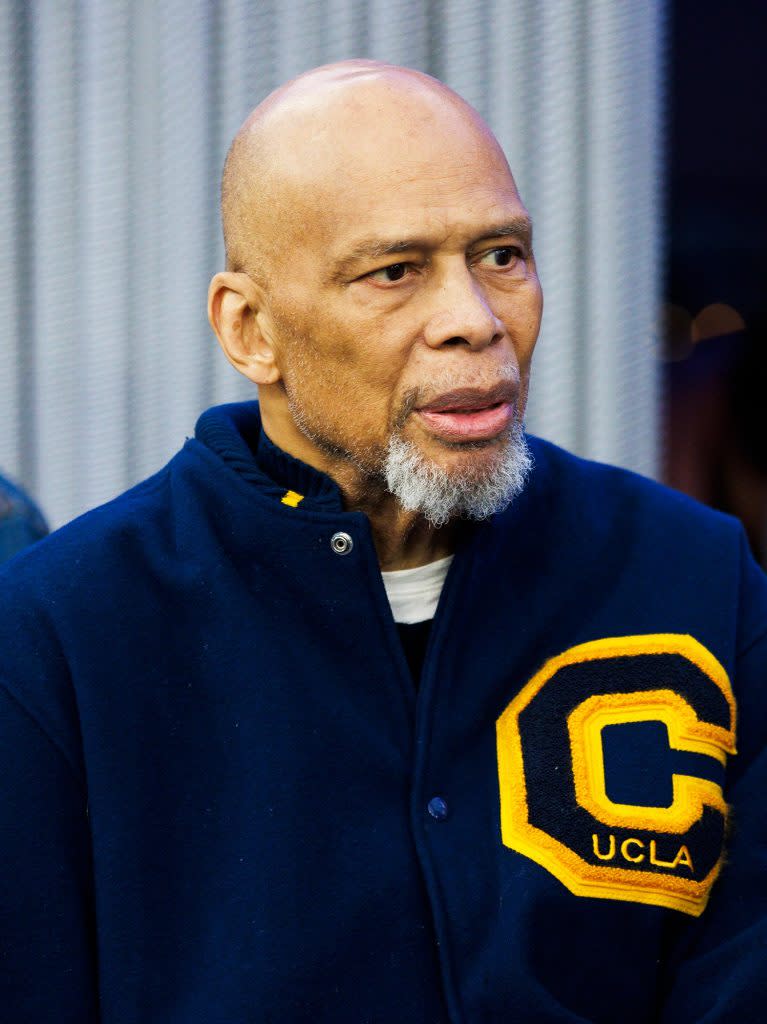 Los Angeles Lakers Legend Kareem Abdul-Jabbar Suffers Accidental Fall Causing Broken Hip