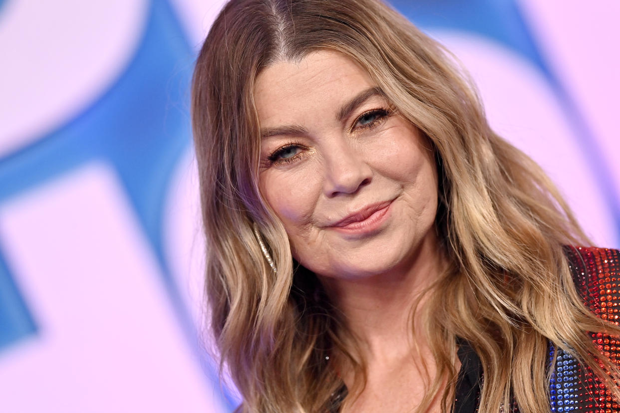 SANTA MONICA, CALIFORNIA - DECEMBER 06: Ellen Pompeo attends the 2022 People's Choice Awards at Barker Hangar on December 06, 2022 in Santa Monica, California. (Photo by Axelle/Bauer-Griffin/FilmMagic)