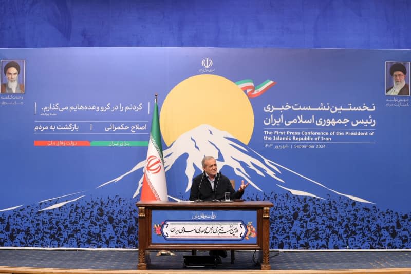 Iranian President Masoud Pezeshkian holds his first press conference in Tehran. -/Iranian Presidency/dpa