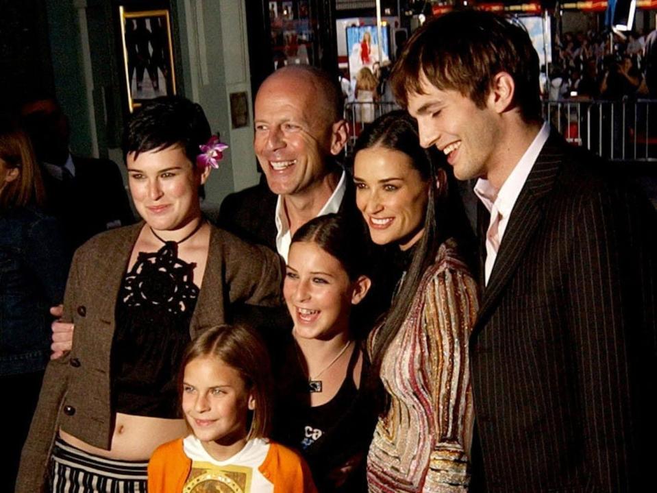 Bruce Willis, Demi Moore, and Ashton Kutcher with Willis and Moore's three children in 2005