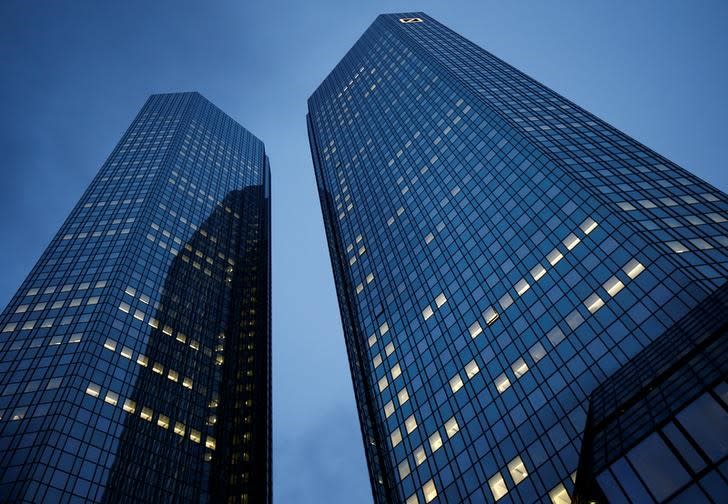 Deutsche Bank headquarters are pictured in Frankfurt, Germany, January 28, 2016. REUTERS/Kai Pfaffenbach/File Photo