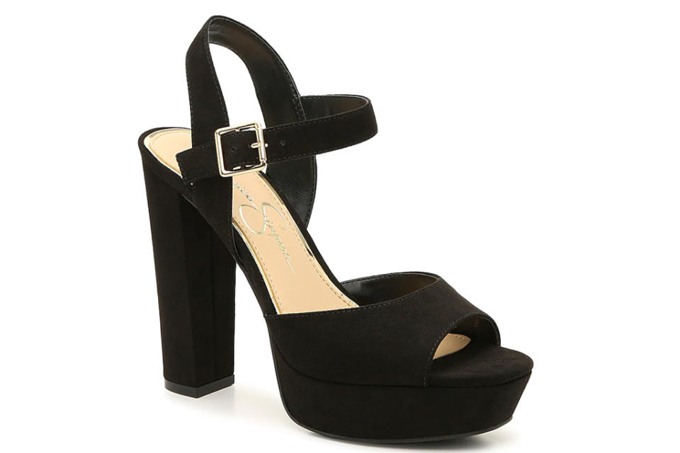 black sandals, platform, jessica simpson