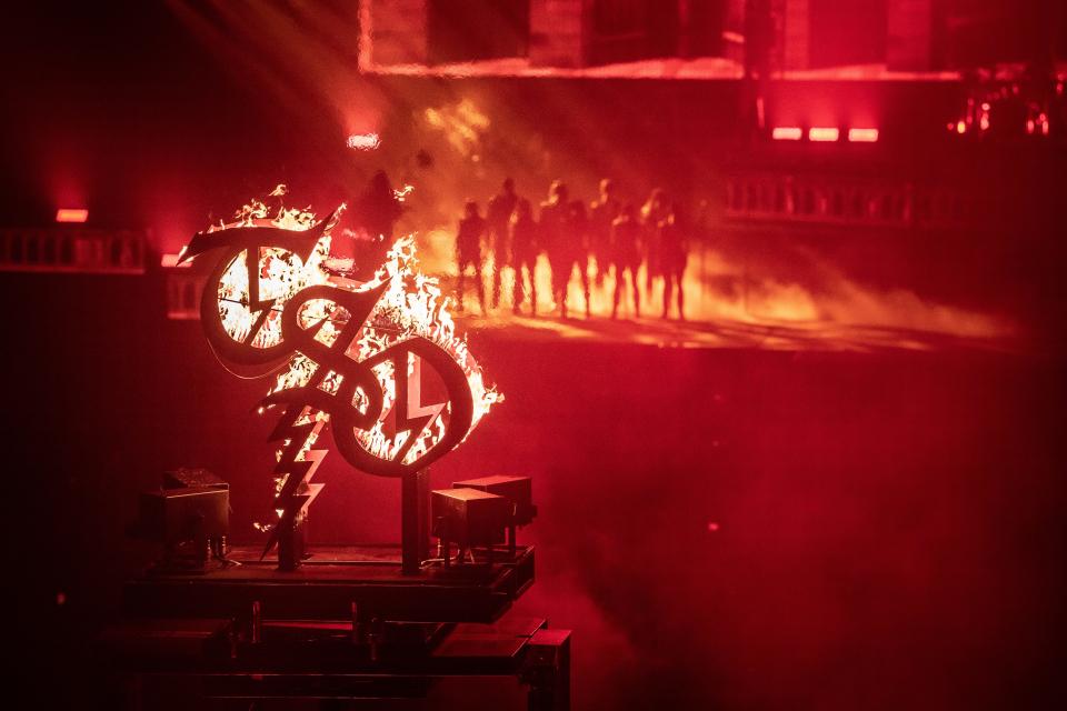 Trans-Siberian Orchestra's 2021 tour commemorates the 25th anniversary of the band's debut album, "Christmas Eve and Other Stories."