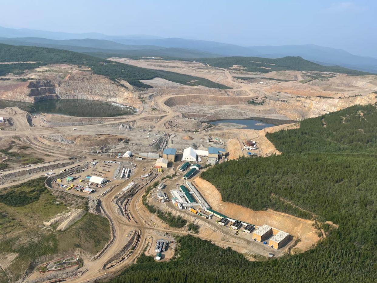 The copper-gold Minto mine in central Yukon was abandoned last year. In a submission to Yukon Supreme Court last week, the receiver in charge of the mine's assets said a plan to sell the mine project has failed, and it's now proposing to liquidate all the assets by the end of next month.  (Government of Yukon - image credit)