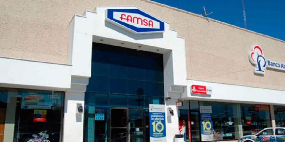 Existe inquietud en ahorradores poblanos por cierre de Banco Famsa