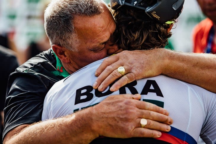 <span class="article__caption">Peter Sagan receives a hug from his father in the 2018 Tour de Suisse. </span> (Photo: Chris Auld/VeloNews)