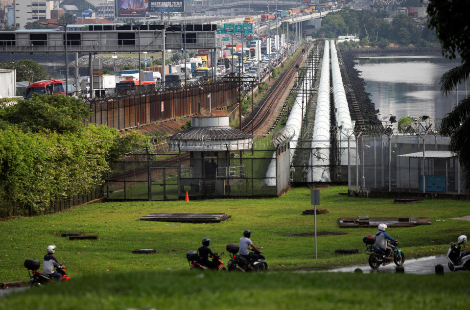 PUB stops Johor water treatment operations due to ammonia pollution; supply to Singapore households not affected