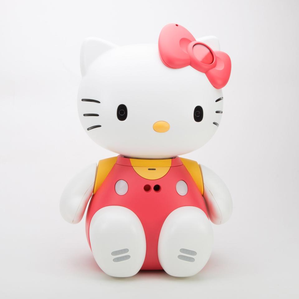 Hello Kitty Robot