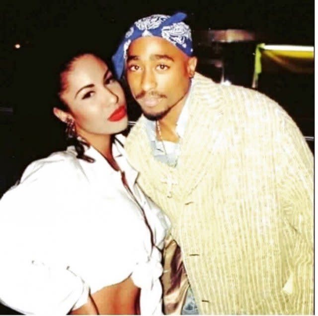 Selena junto a Tupac. Twitter @exafmzamora