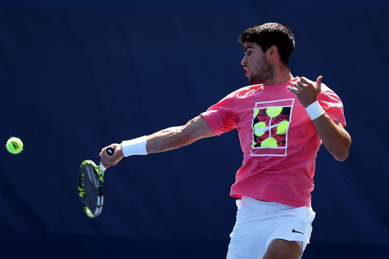 Carlos Alcaraz, el defensor del título, se presenta en el US Open