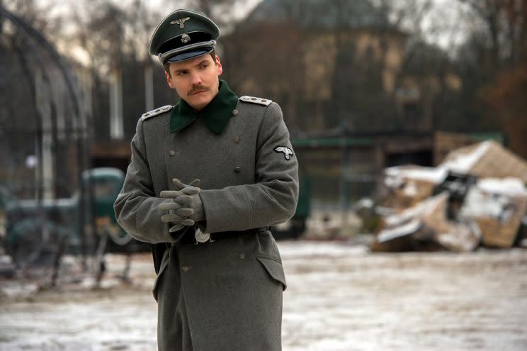 Daniel Bruhl as Lutz Heck in 'The Zookeeper's Wife' (Photo: Universal)