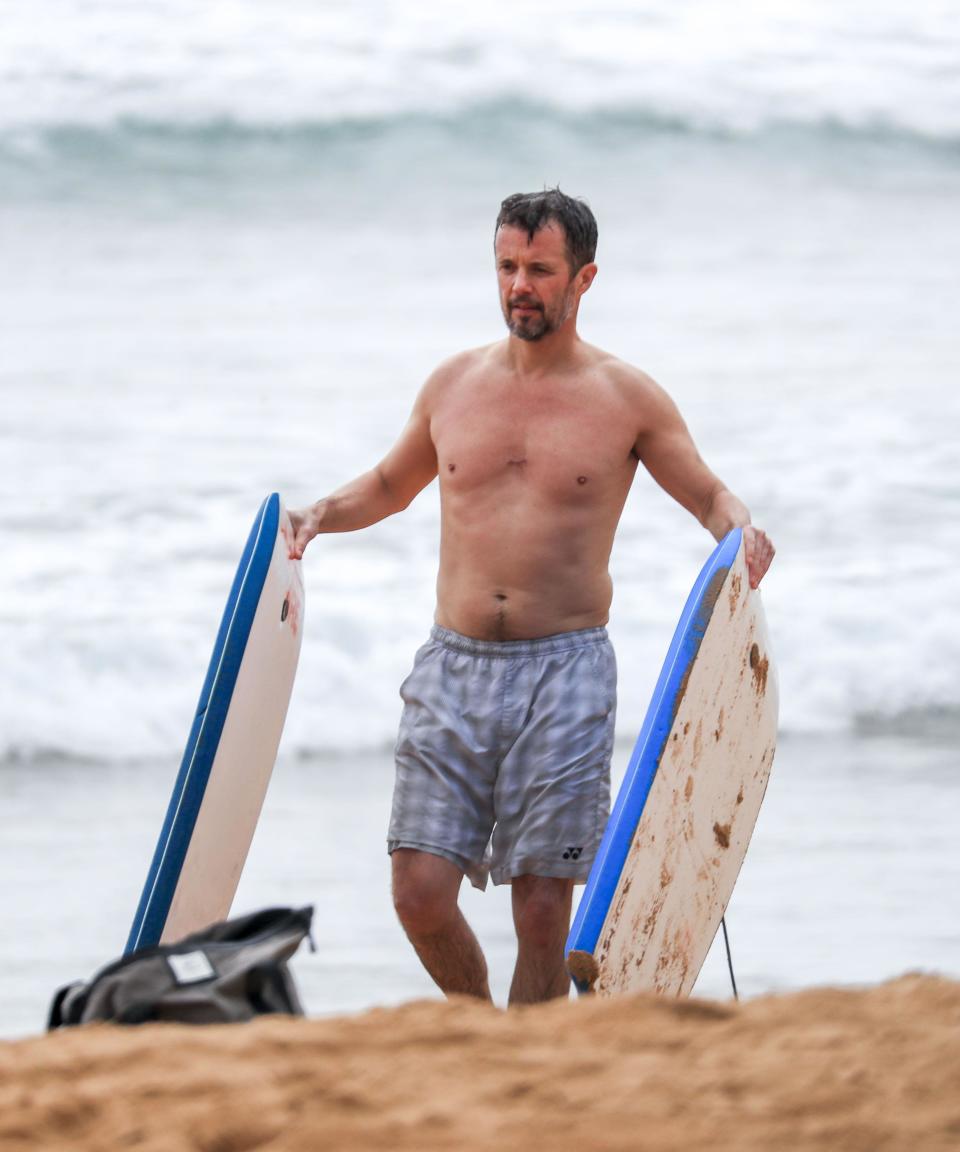 Princess Mary's Aussie family beach day