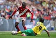 Football - Norwich City v Middlesbrough - Sky Bet Football League Championship Play-Off Final - Wembley Stadium - 25/5/15 Middlesbrough's Albert Adomah in action with Norwich City's Bradley Johnson Action Images via Reuters / Matthew Childs Livepic