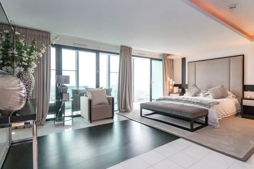 The master bedroom suite -Credit:Savills / Zoopla