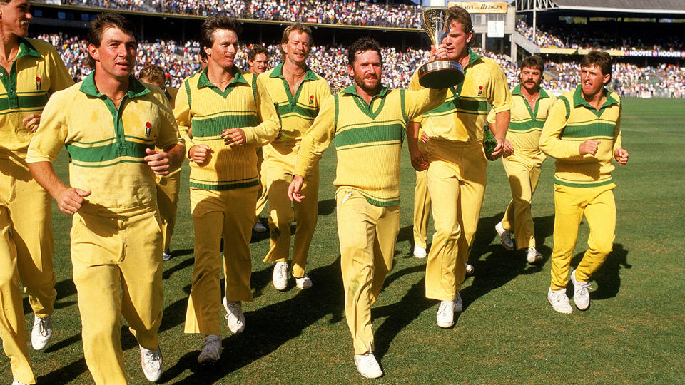 Allan Border and his men in the corresponding series in 1986. Image: Getty