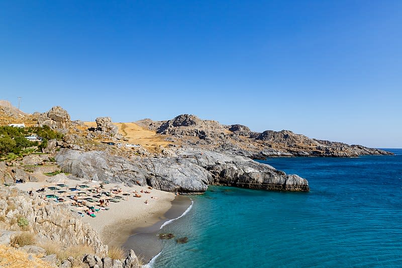 File:Ammoudaki Beach on the island of Crete, Greece.jpg - Wikimedia Commons