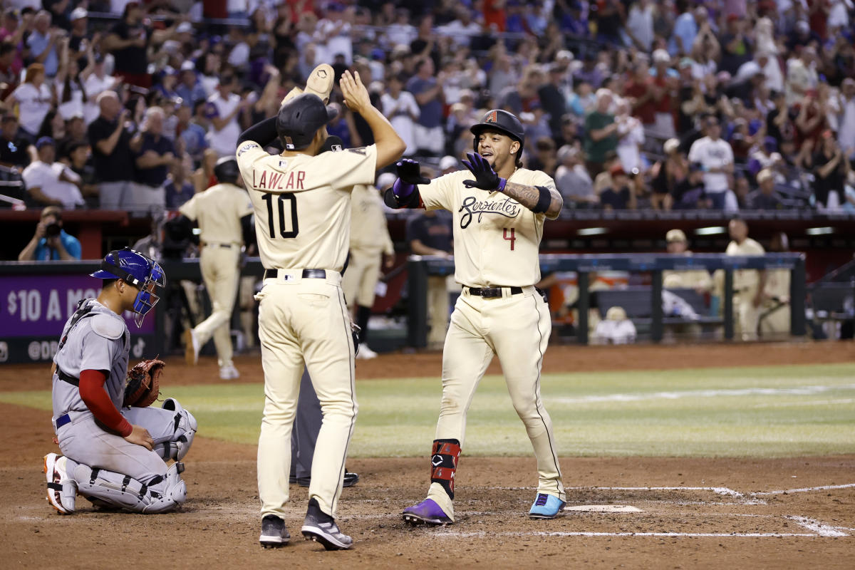 Braves beat Diamondbacks 1-0 to complete sweep - NBC Sports