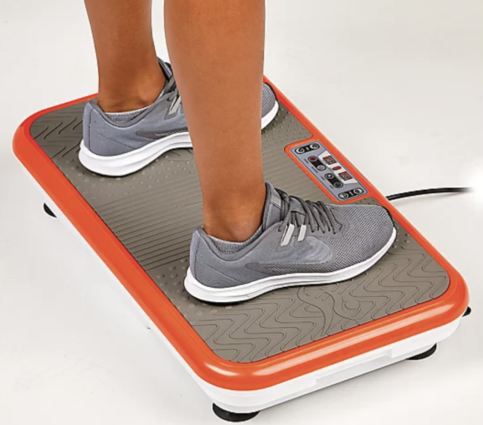 Feet standing on Powerfit Elite platform