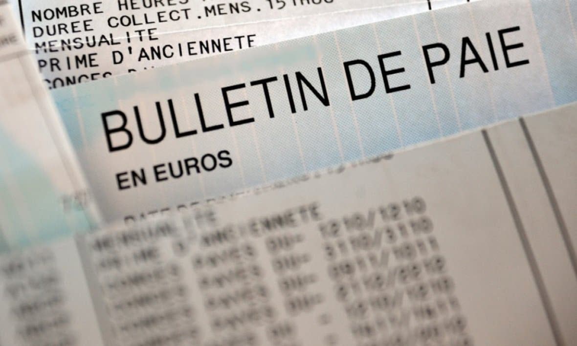 Un bulletin de paie (image dillustration) - Philippe Huguen - AFP