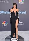 <p>Megan Fox looks unrecognisable as she arrived at the <a href="https://www.cosmopolitan.com/uk/fashion/celebrity/g40005490/billboard-music-awards-best-dressed-2022/" rel="nofollow noopener" target="_blank" data-ylk="slk:2022 Billboard Music Awards;elm:context_link;itc:0;sec:content-canvas" class="link ">2022 Billboard Music Awards</a> red carpet. For the event, which she attended with fiancé Machine Gun Kelly, Megan opted for a plunging David Koma address, complete with crystal flower appliqués on each sleeve, a hip-high slit and, most notably, an incredible full fringe. </p>
